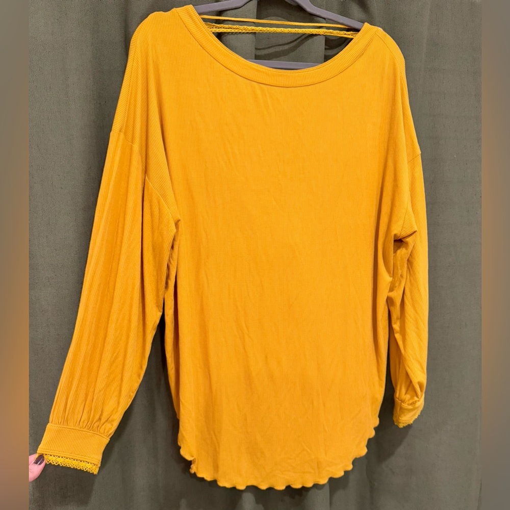 Free People Shimmy Shake Low Back Top Yellow Gold Size XS - Picture 6 of 10